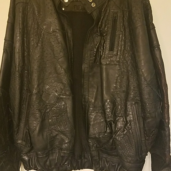 Coat - Picture 3 of 3